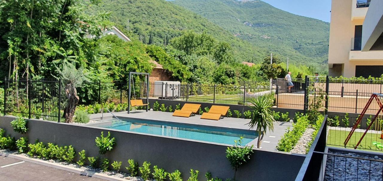 Bjelica Rental Apartments - Nela Apartment Tivat Exterior foto